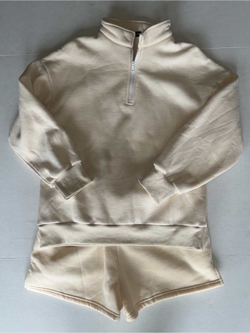 Women’s sweatshirt and shorts lounge set two piece - Picture 3 of 9